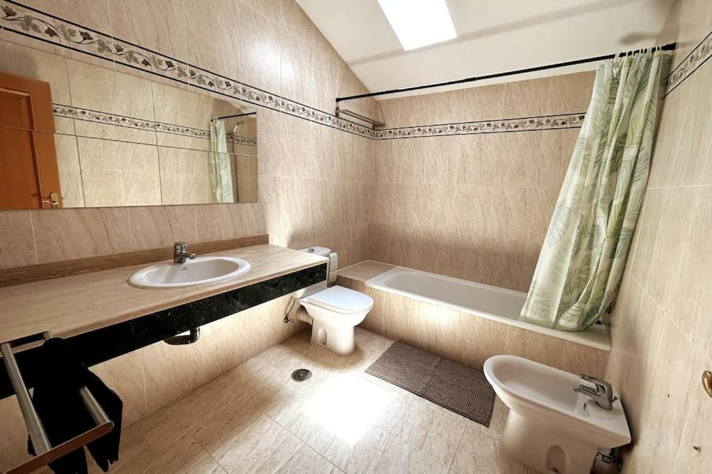 Holiday-perfect Duplex