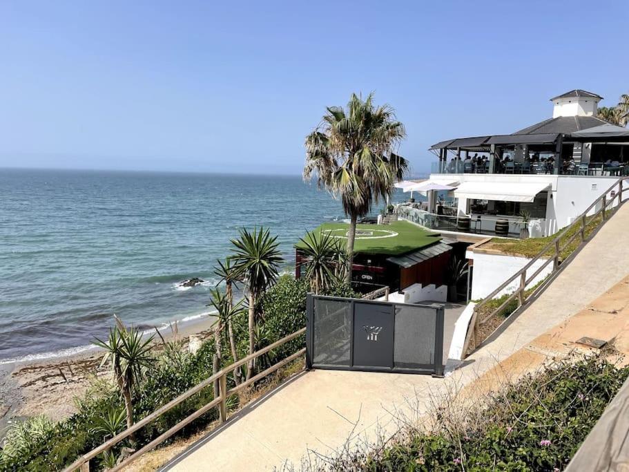Holiday-perfect Duplex Benalmádena